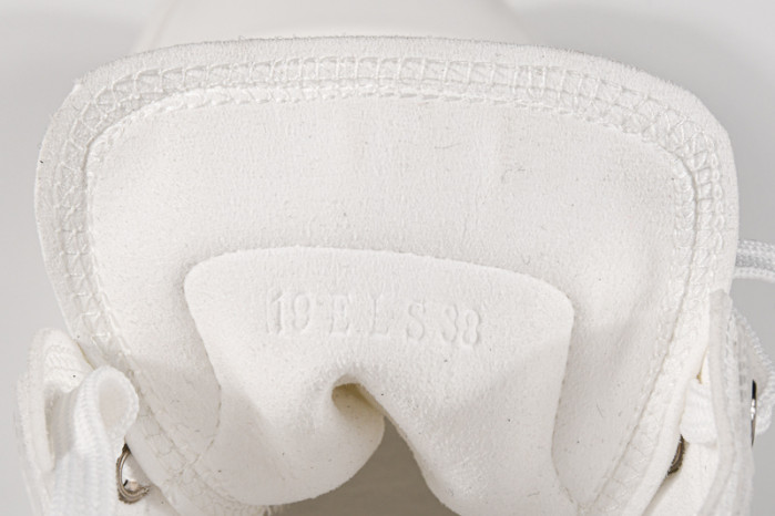 D*or b23 homme kaws low top sneaker