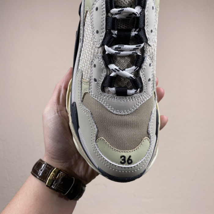 blcg sneaker triple.s.gomma grey black 524039 w03b5 9872