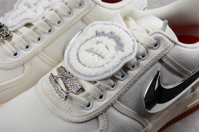 nike air force 1 low travis scott sail aq4211-101