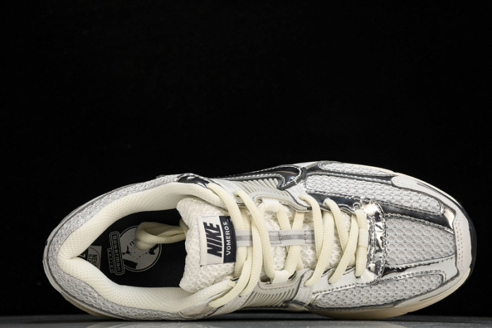nike zoom vomero 5 photon dust metallic silver