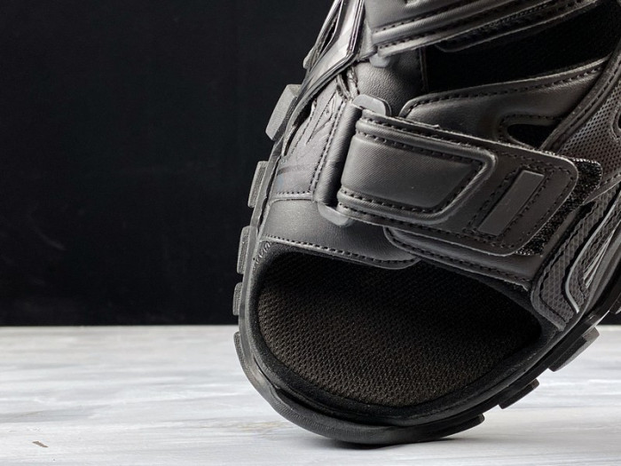 blcg track sandal black 617542w2cc11000