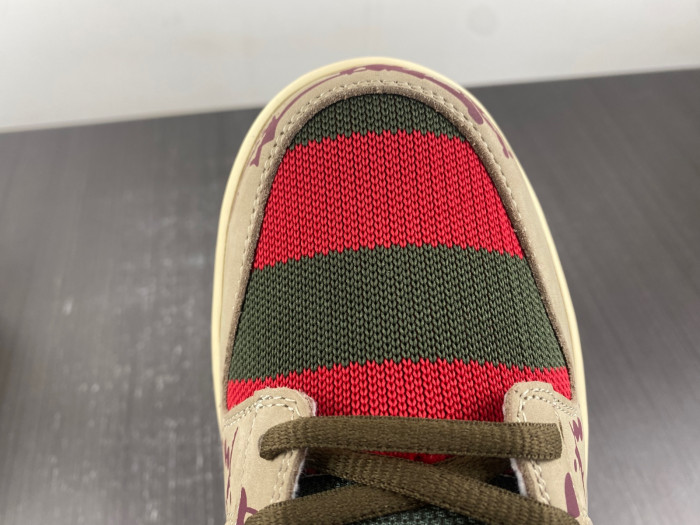 nike sb dunk low freddy krueger 313170-202