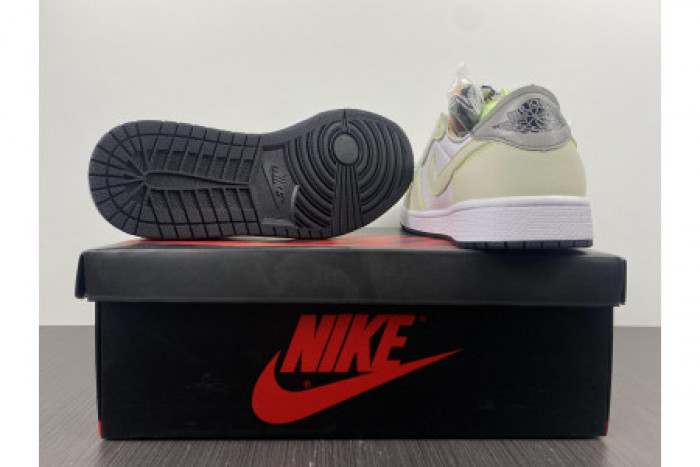 air jordan 1 low og white/ghost green-black dm7837-103