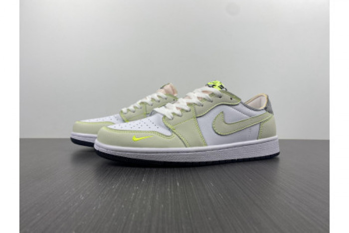 air jordan 1 low og white/ghost green-black dm7837-103