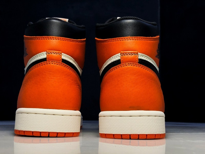 jordan 1 retro high shattered backboard 555088-005