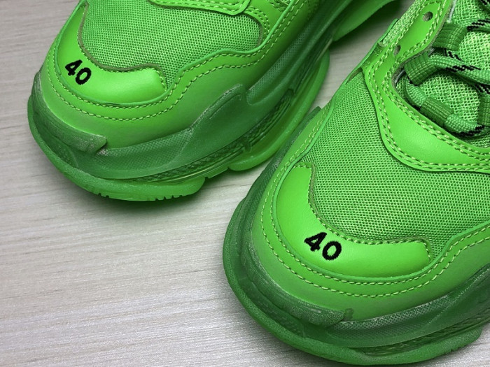 blcg sneaker triple.s.gomma "neon green"541624 w09ol 3801