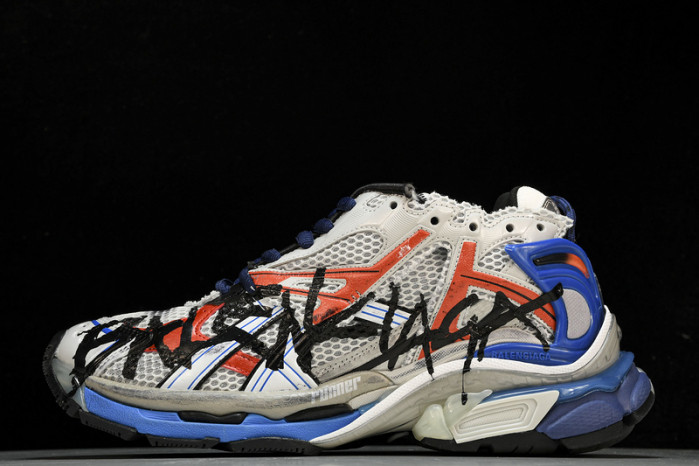 Ba*len*cia*ga runner