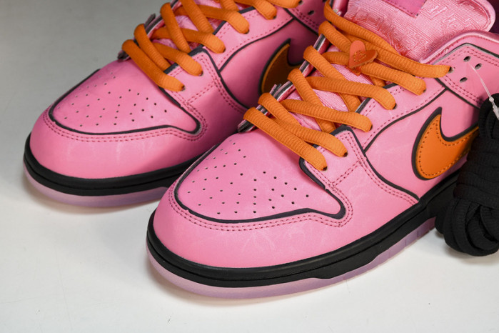 the powerpuff girls x nk sb dunk low fz8319-600