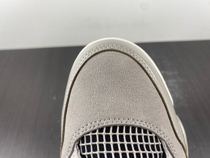 jordan 4 retro frozen moments aq9129-001