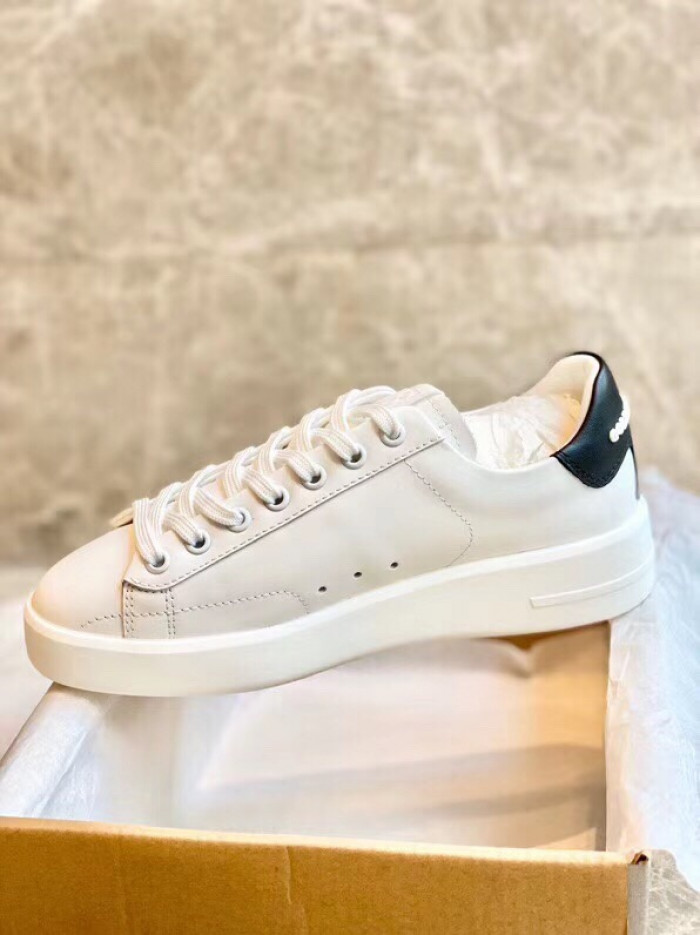 golden goose sneaker