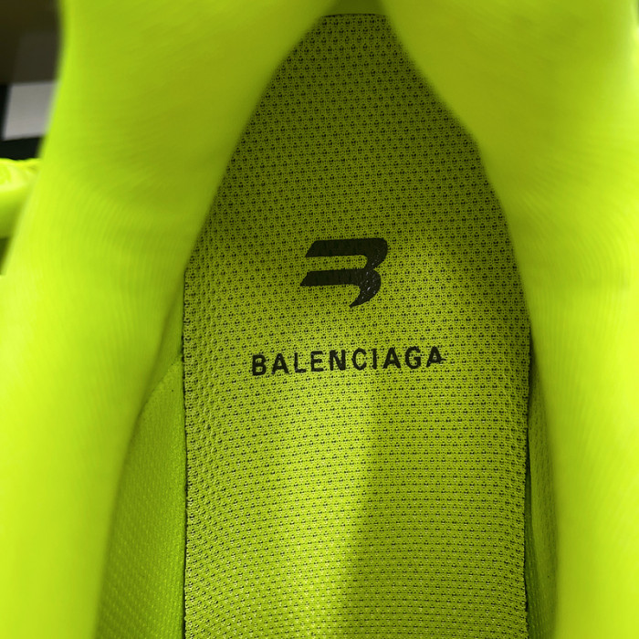 Ba*len*cia*ga defender