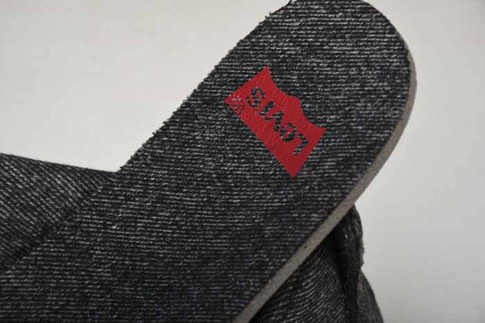 air jordan 4 retro L*v*s nrg L*v*s - black denim ao2571-001