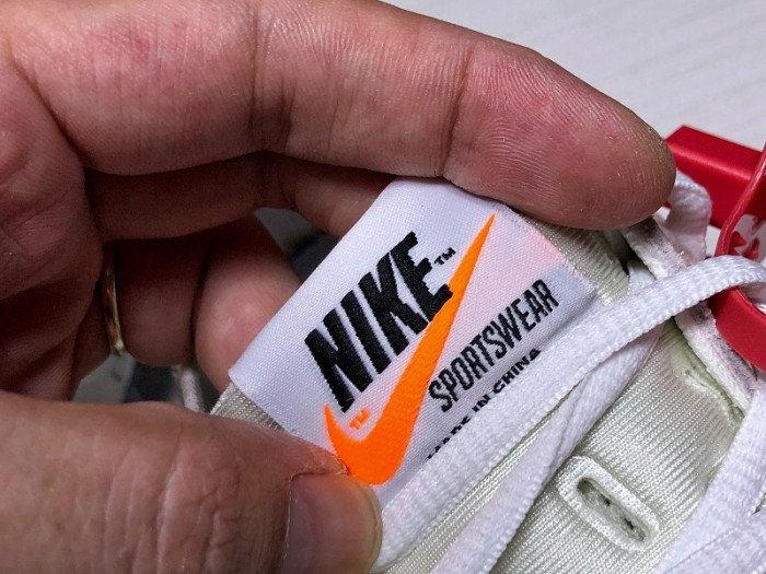 air vapormax o-w 2018 aa3831-100