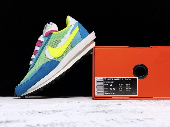 nike ld waffle sacai daybreak running bv0073-600