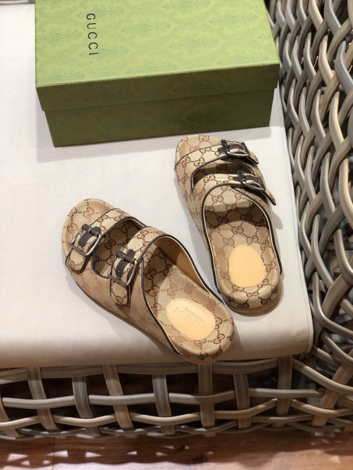 GUCC SANDALS