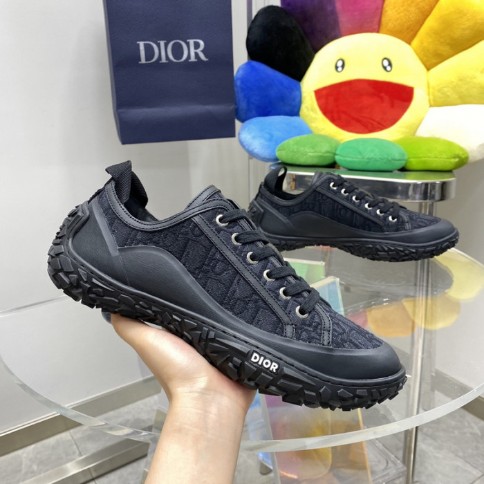 D*or b28 sneaker