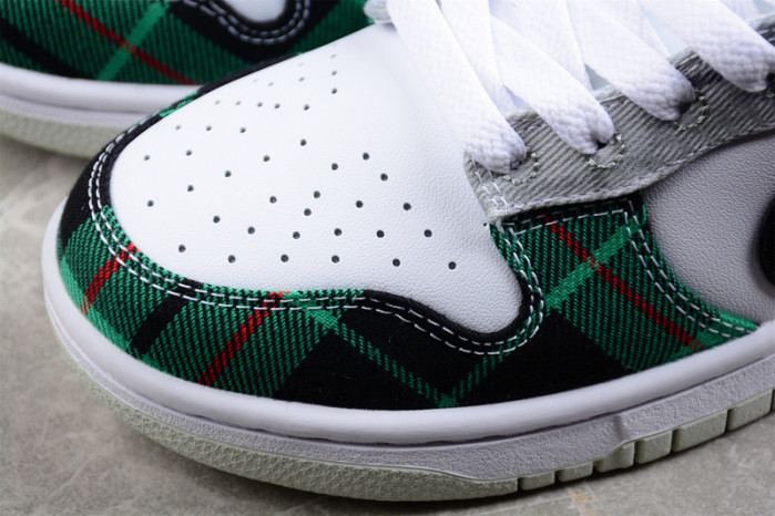 nike dunk low tartan plaid dv0827-100