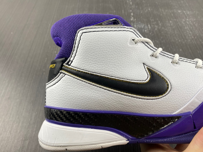 nike kobe 1 protro 81 pt game aq2728-105