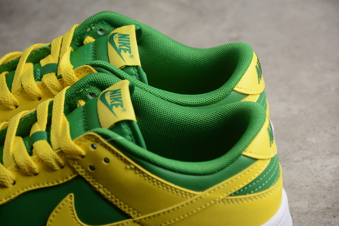 nike dunk low reverse brazil dv0833-300