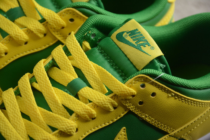 nike dunk low reverse brazil dv0833-300