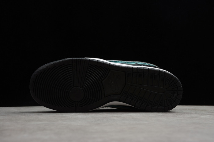 nike sb dunk low Di*m*nd s*pply co black Di*m*nd bv1310-001