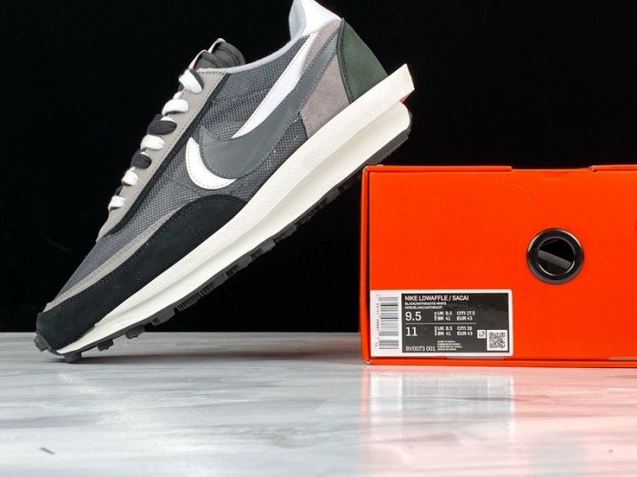 nike ld waffle sacai black anthracite white bv0073-001