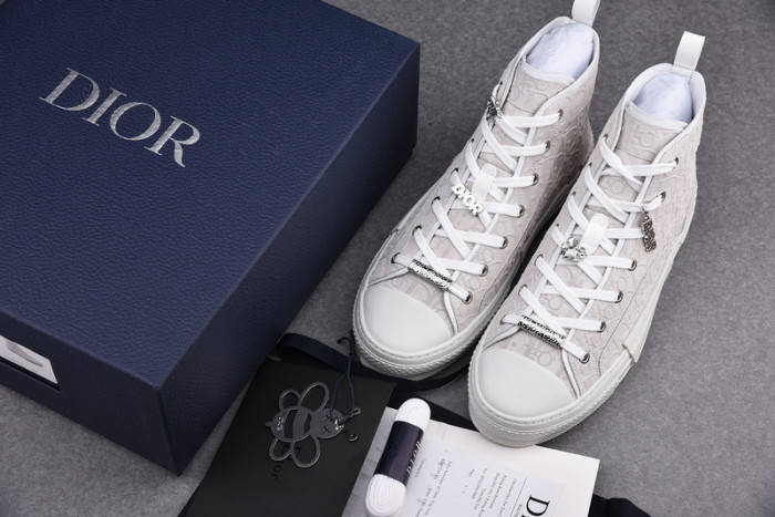 D*or b23 oblique high top sneaker