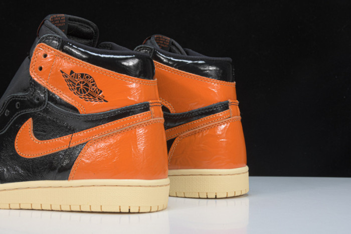jordan 1 retro high shattered backboard 3.0 555088-028