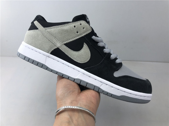 nike sb zoom dunk low pro black/wolf grey-white-white 854866-001