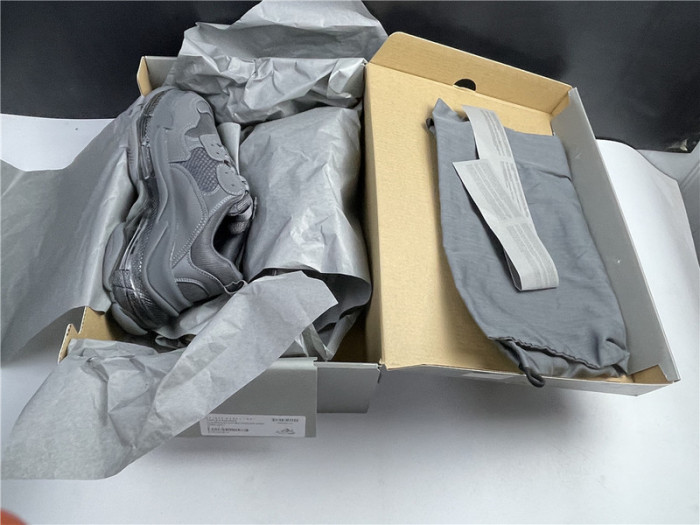 Ba*len*cia*ga sneaker triple.s.gomma dark grey 541624 w2ga1 1801