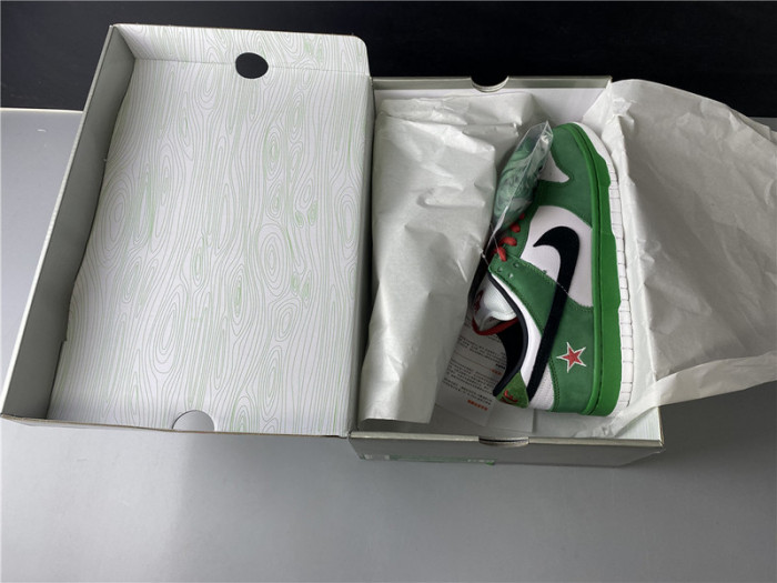 nike dunk sb low heineken 304292-302