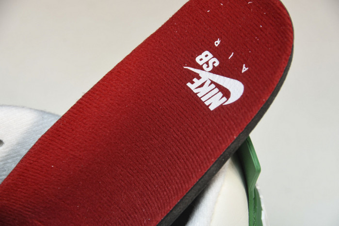 jordan 4 retro sb pine green dr5415-103