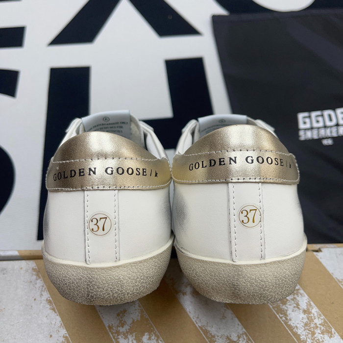 golden goose sneaker