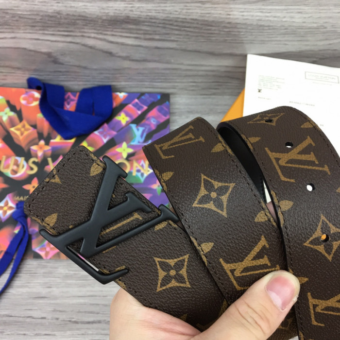 LOUIS VUITTON BELTS