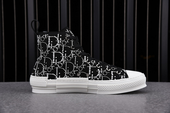D*or b23 oblique high top sneaker