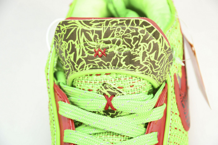 nike lebron 20 stocking stuffer fj4955-300