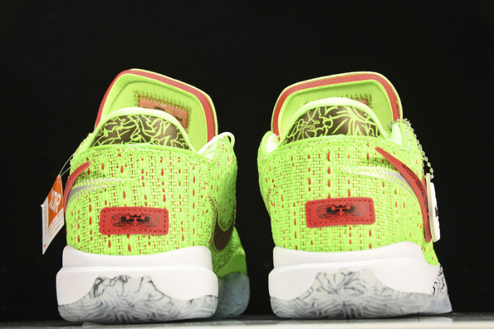 nike lebron 20 stocking stuffer fj4955-300