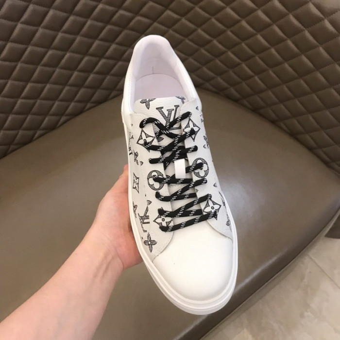 lv beverly hills sneaker