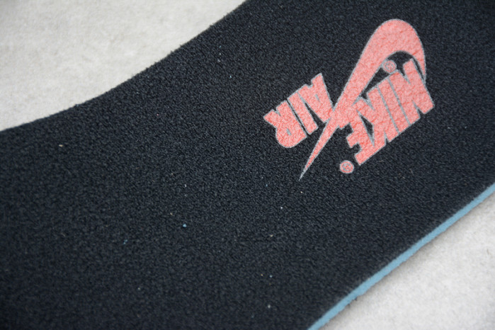 air jordan 1 black satin gym red 555088-060