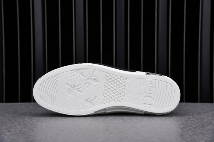 D*or b23 oblique high top sneaker