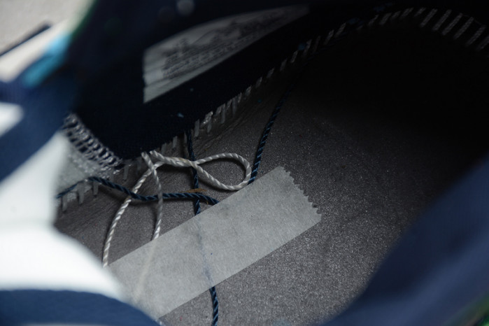 jordan 1 mid se fearless melody ehsani cq7629-100