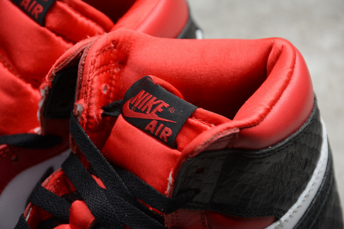 jordan 1 retro high satin black toe (w) cd0461-016