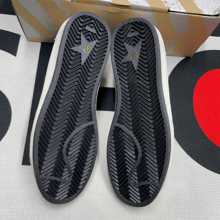 golden goose sneaker