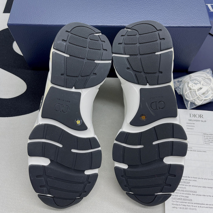 DIOR B22 Sneakers