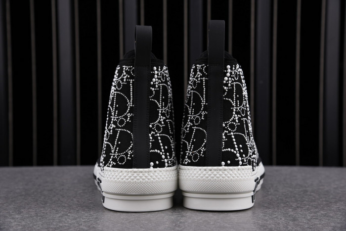 D*or b23 oblique high top sneaker