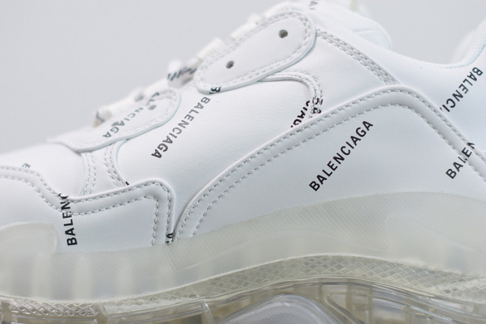 blcg sneaker triple.s.gomma fluorescent white 524039 w09e1 2021