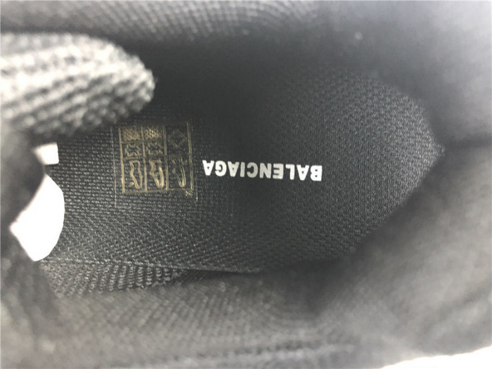 Ba*len*cia*ga sneaker triple.s.gomma bright purplish red 524039 w2fw1 1976