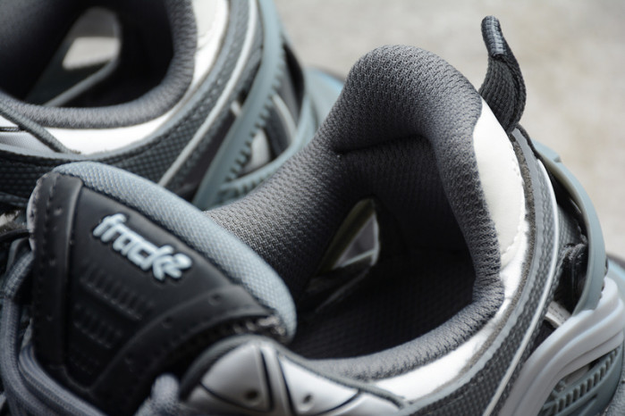 Ba*len*cia*ga track.2 grey 570391 w2gn3 1285