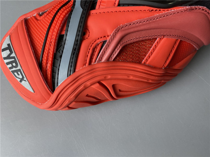 blcg 5.0 tyrex 20ss runway red and black 617535 w2cb1 1060