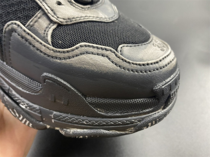 blcg sneaker triple.s.gomma grey black 524039 w03b5 9870